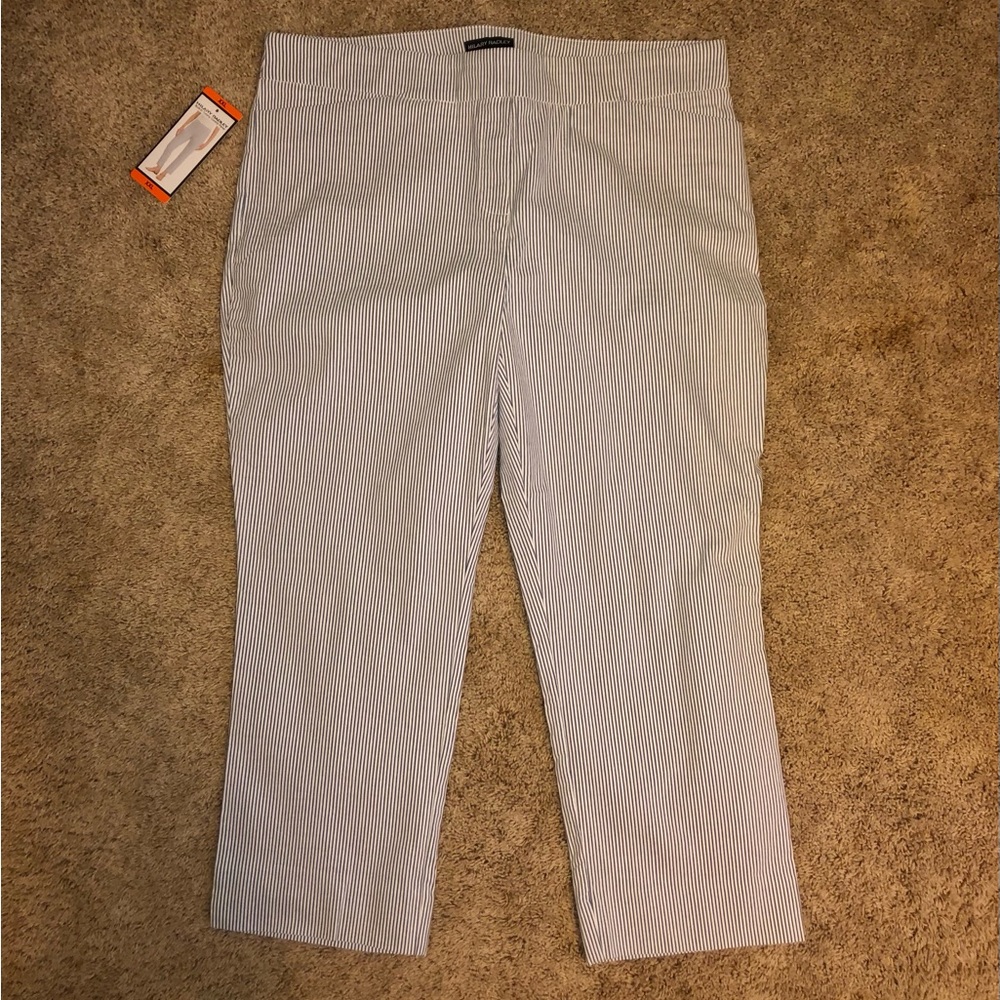 Hilary Radley Blue / Cream Seersucker Tummy Control Lightweight Pants XXL New